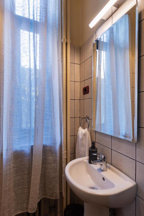 Sweet Dreams Suites Piata Romana Бухарест Экстерьер фото