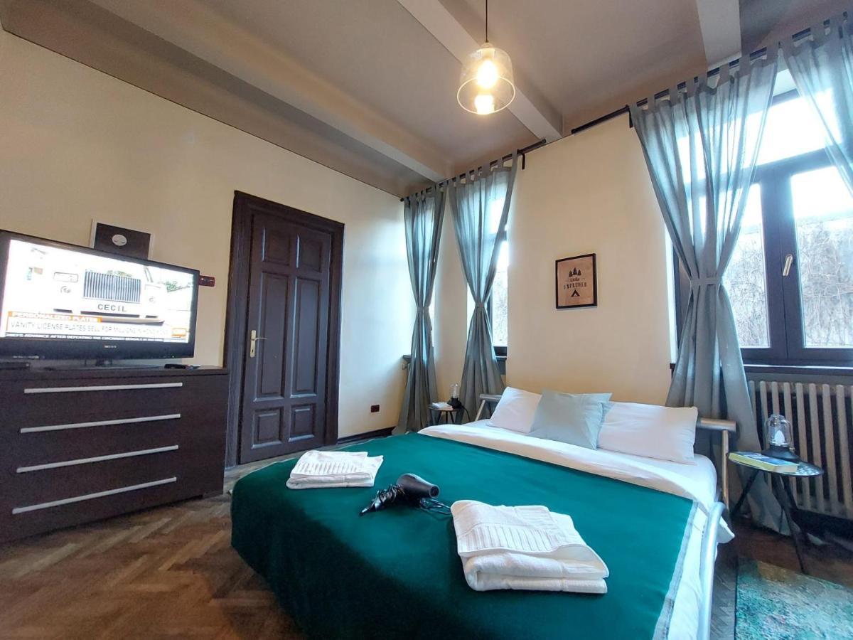 Sweet Dreams Suites Piata Romana Бухарест Экстерьер фото